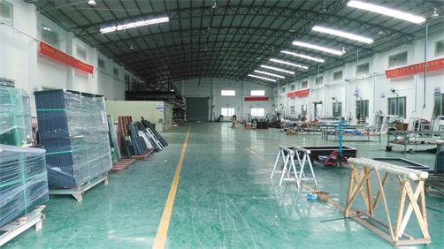 加盟鋁合金門窗品牌要細(xì)心的考察廠家